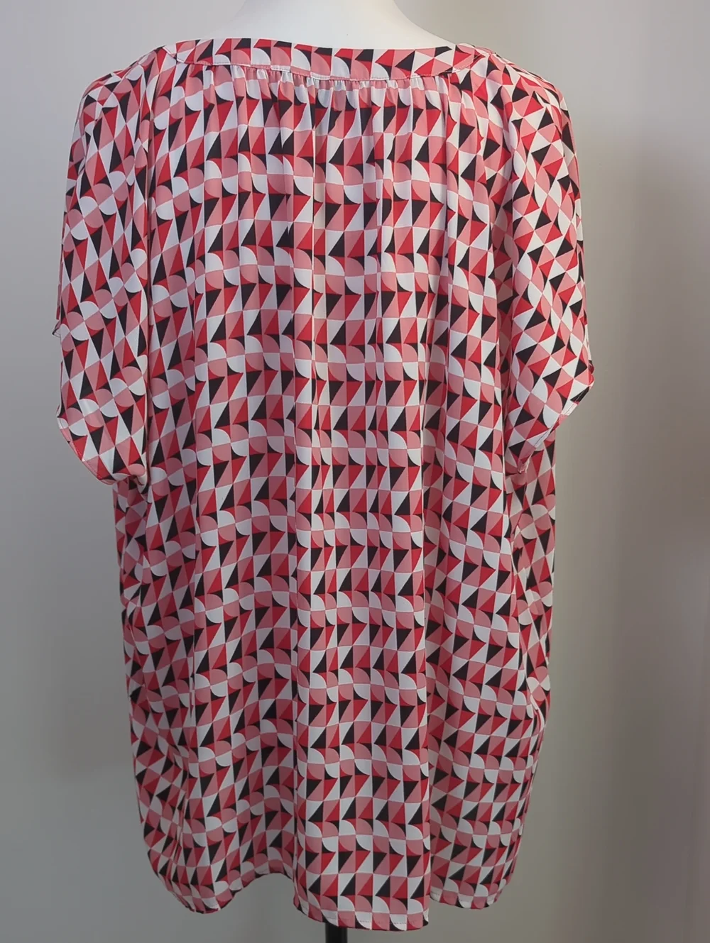 Halogen Geometric Triange Print Full Button Down Sleeveless Tunic Top XL